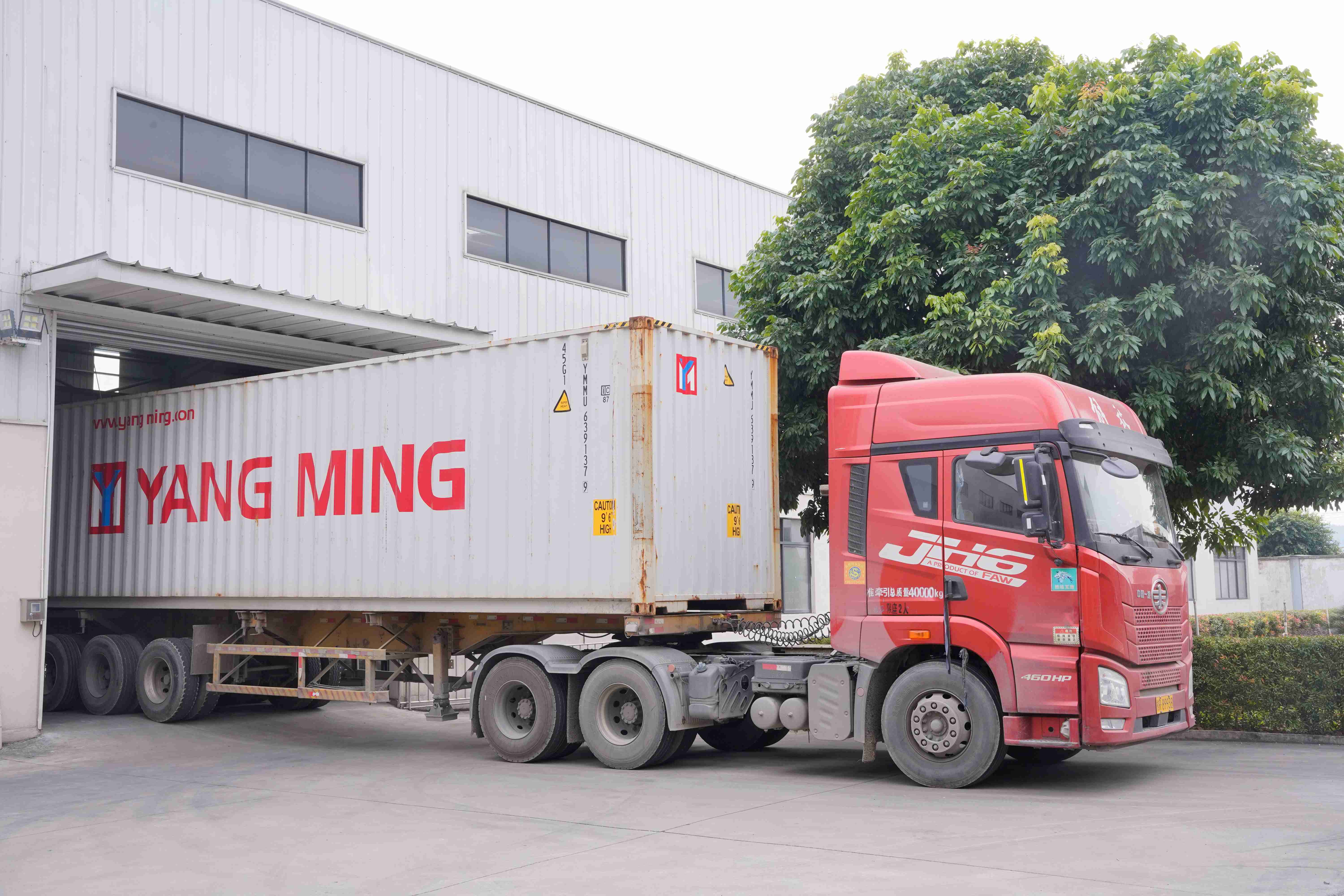 粤佳信公司向柬埔寨出口数百万电缆产品，助推商业建筑项目发展